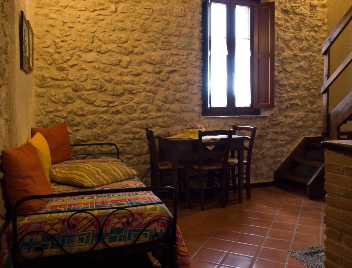 La Casa Su Le Dimore Del Borgo Santo Stefano Di Sessanio Ngoại thất bức ảnh