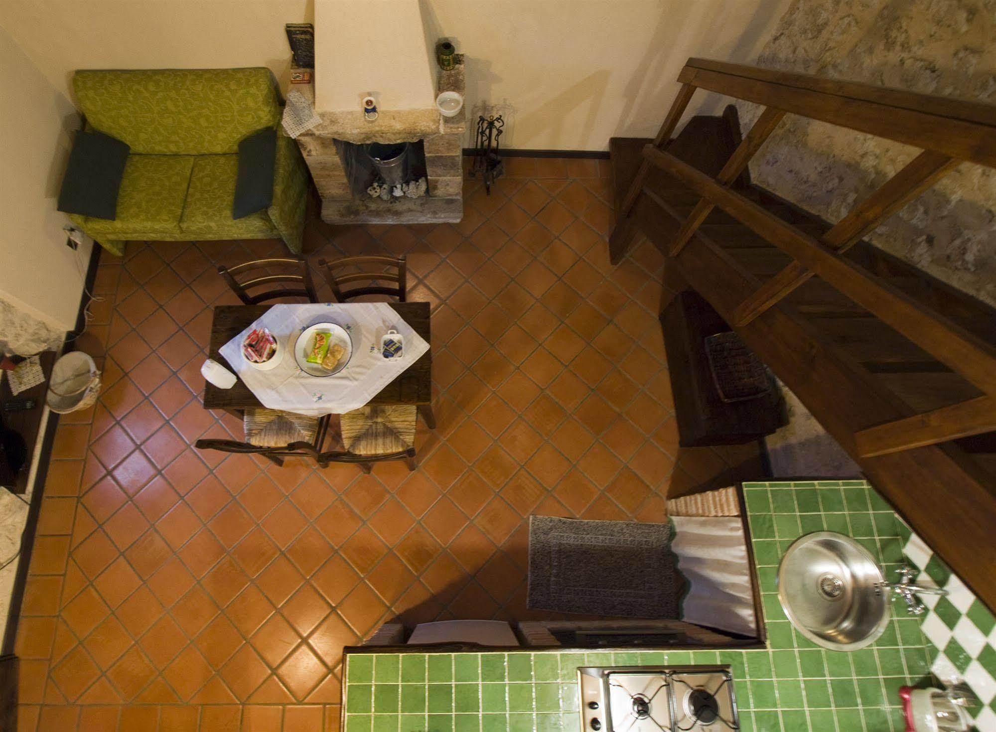 La Casa Su Le Dimore Del Borgo Santo Stefano Di Sessanio Ngoại thất bức ảnh