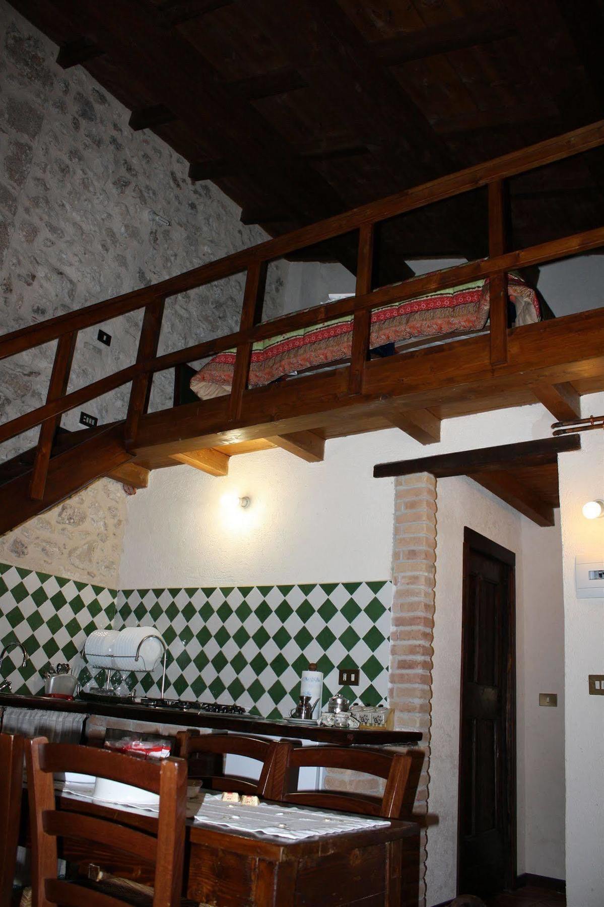 La Casa Su Le Dimore Del Borgo Santo Stefano Di Sessanio Ngoại thất bức ảnh