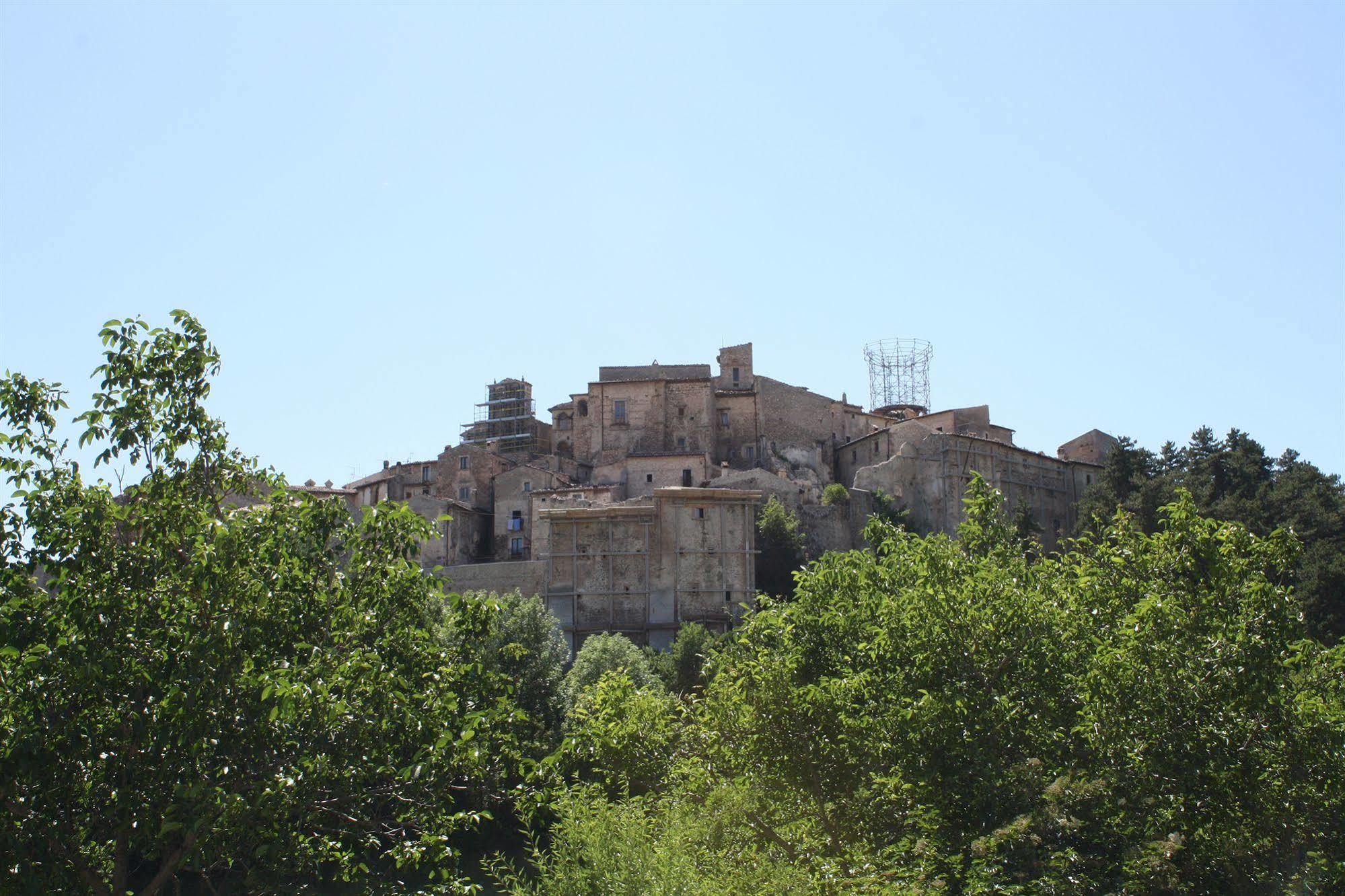 La Casa Su Le Dimore Del Borgo Santo Stefano Di Sessanio Ngoại thất bức ảnh
